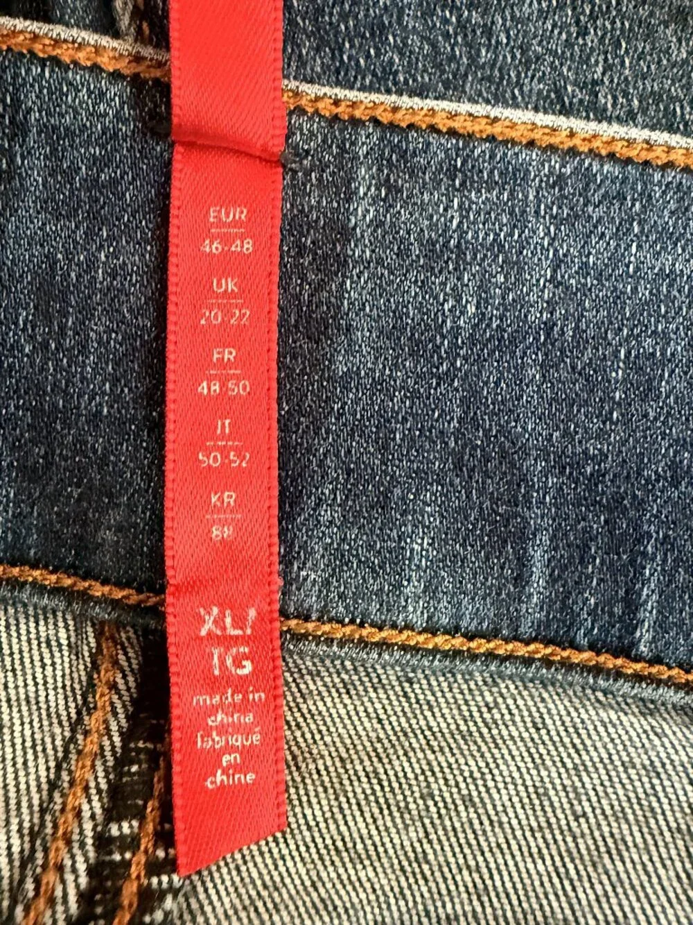 SPANX Distressed Demin Skinny Frayed Leg Pull-On Jeans - Size XL/TG